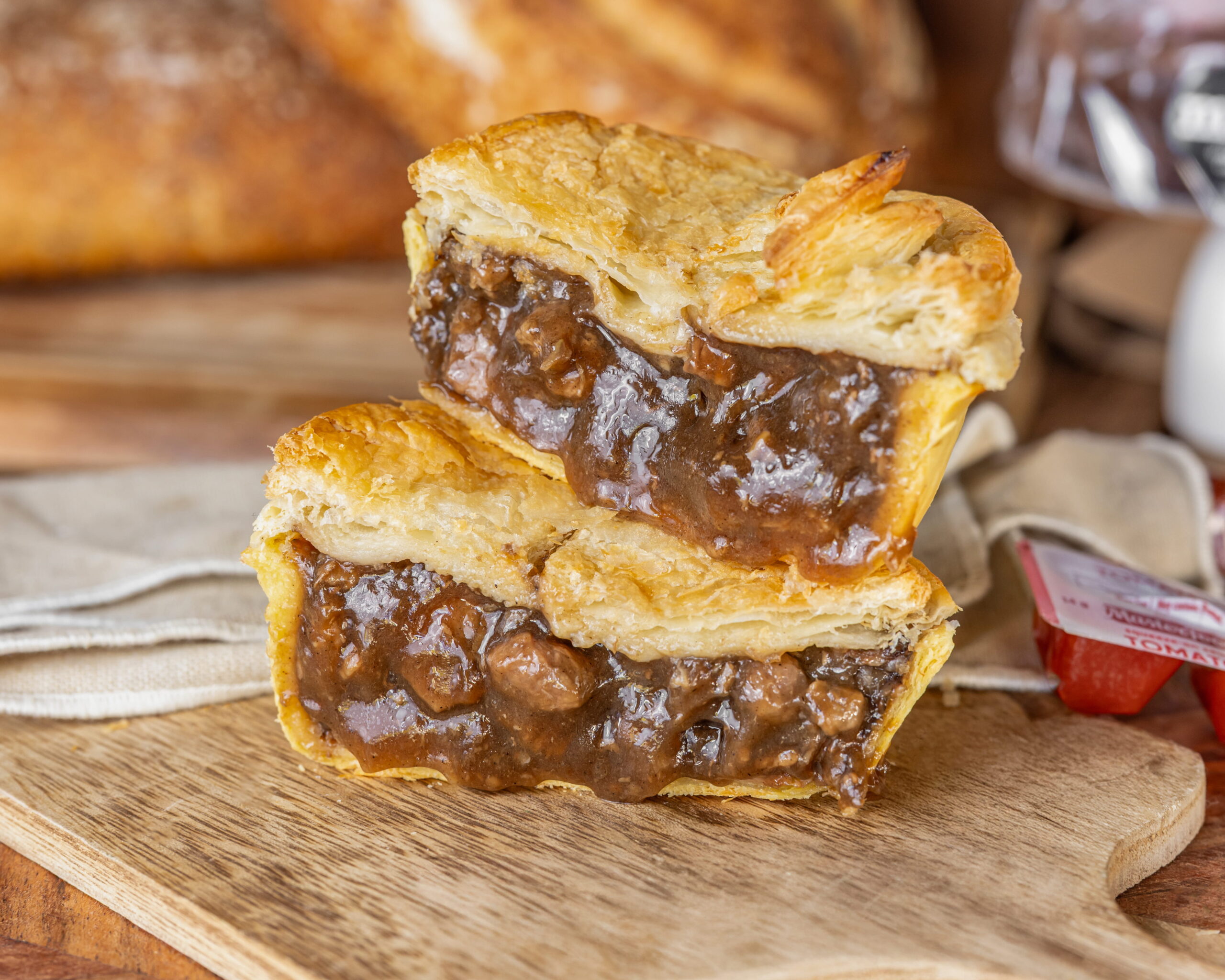 Chunky Steak Pie - Pepper
